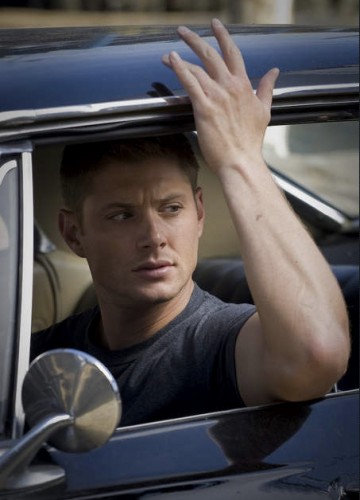 Well last night Supernatural fan's caught a glimpse of a scared Dean in 